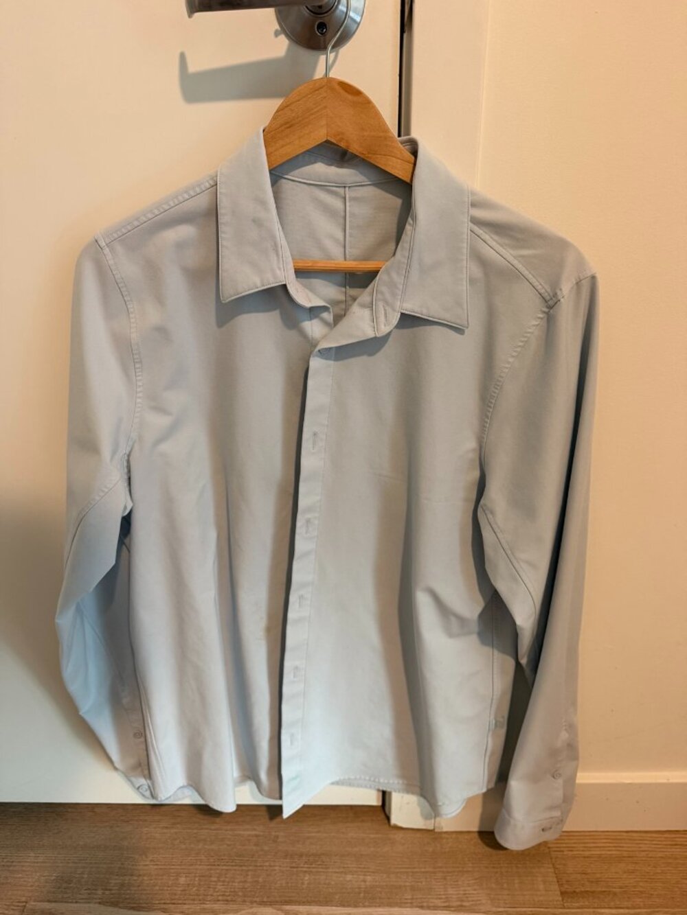 Lululemon New Venture Slim Fit Long Sleeve Shirt Baby Blue Size M
